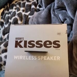 Hershey's Kisses Wireless Speaker